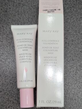 Mary Kay Full-Coverage Foundation - Ivory 105 Discontinued